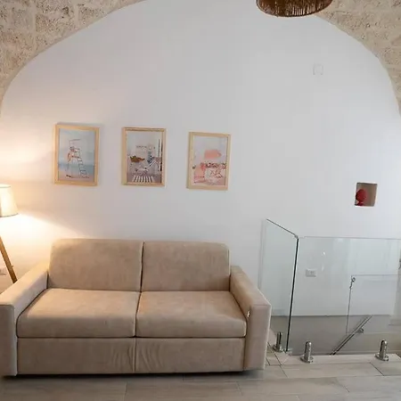Adelmari Apartment